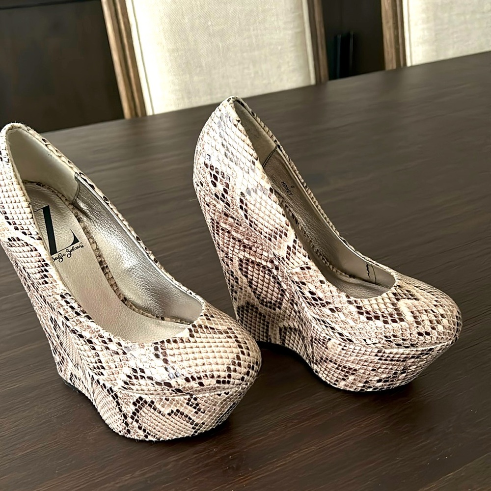 Sergio Zelcer python heels